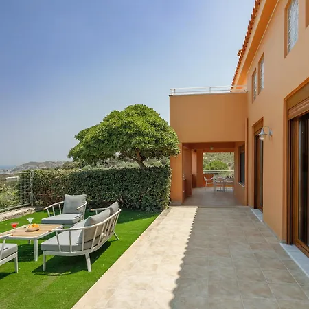 Nefeli With Private Pool * Agia Pelagia