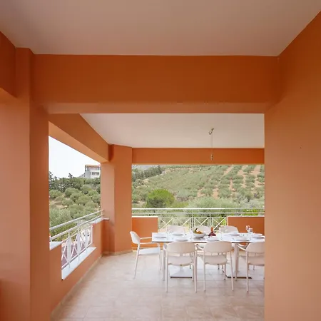 Nefeli With Private Pool Agia Pelagia