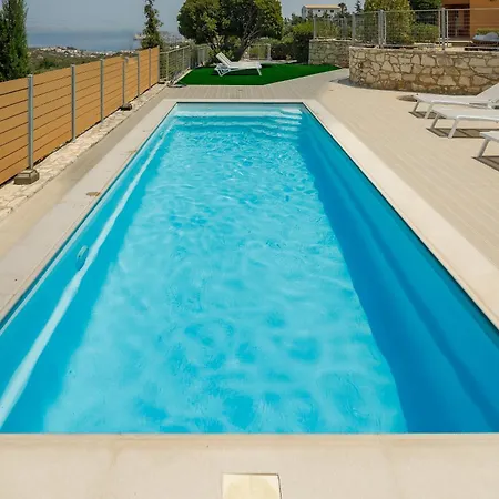 Willa Nefeli With Private Pool Agia Pelagia